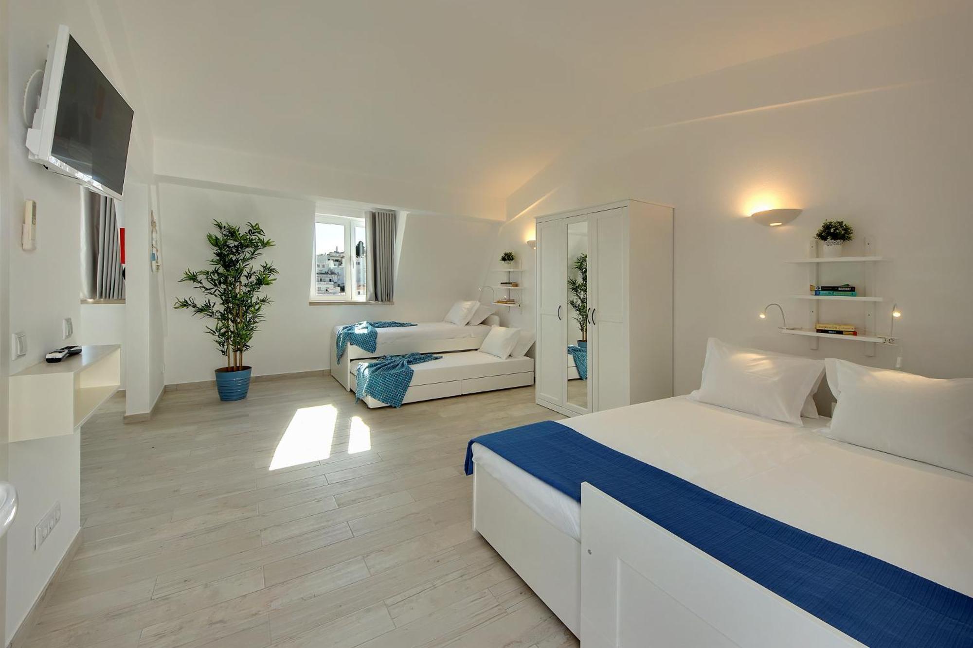 Apartamentos Tucha Albufeira Exteriör bild