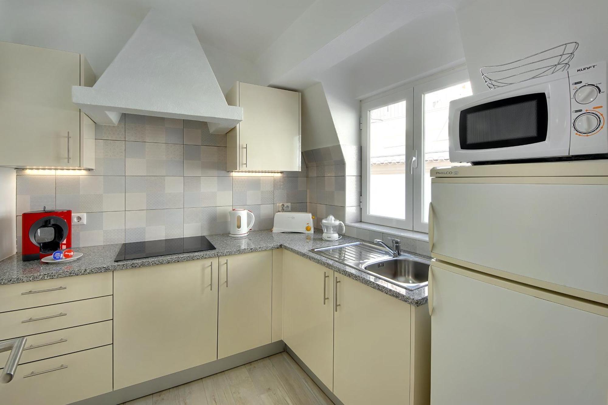 Apartamentos Tucha Albufeira Exteriör bild