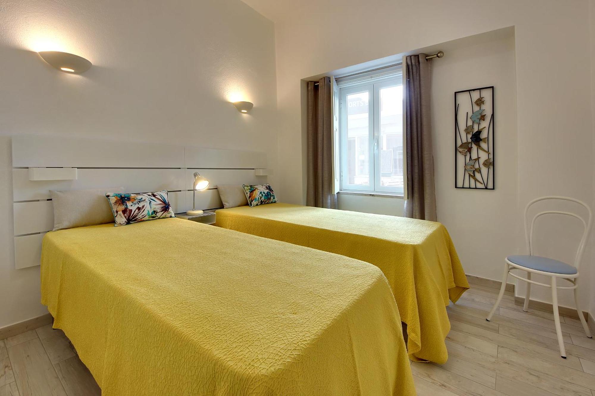 Apartamentos Tucha Albufeira Exteriör bild