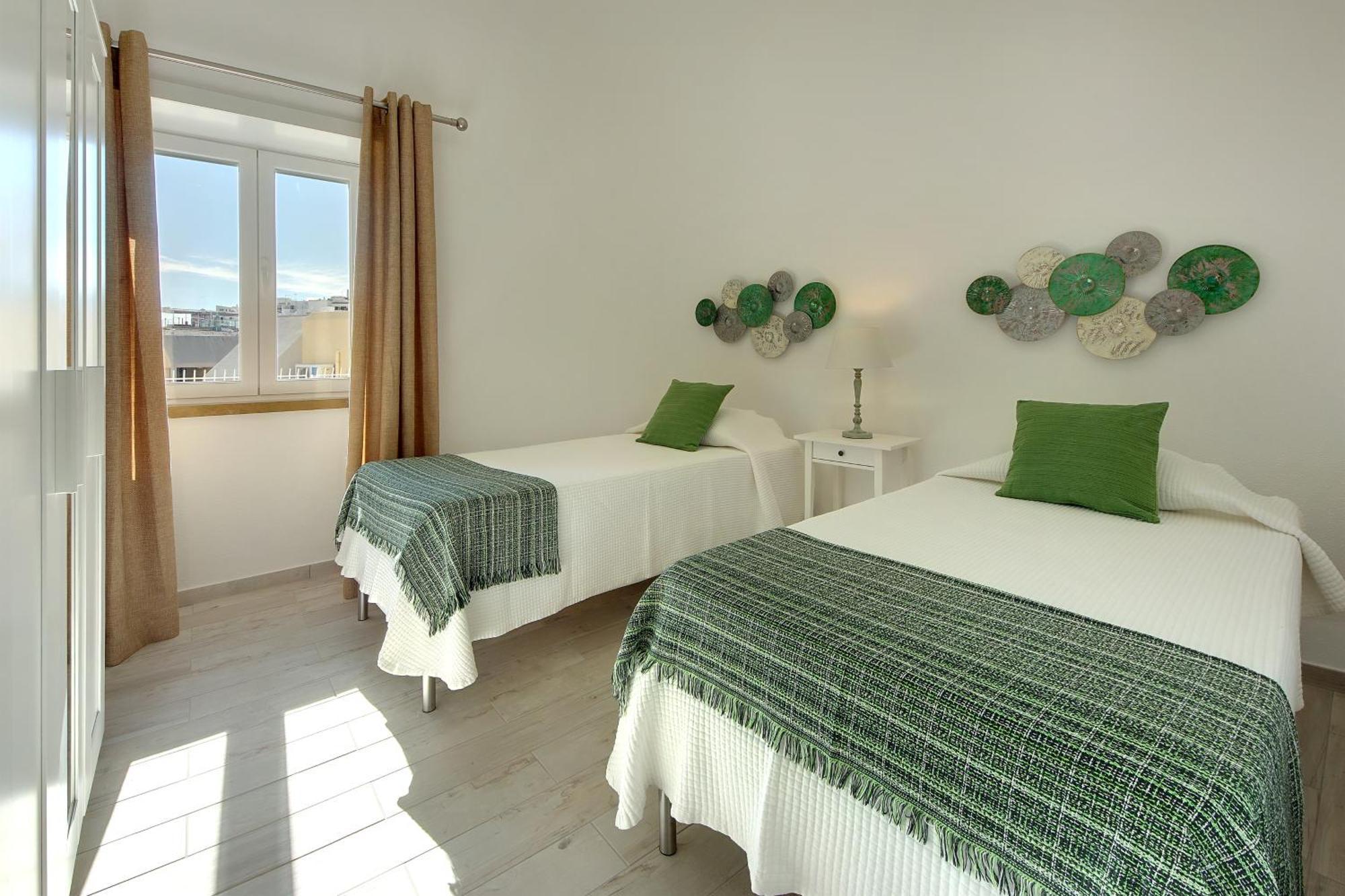 Apartamentos Tucha Albufeira Exteriör bild